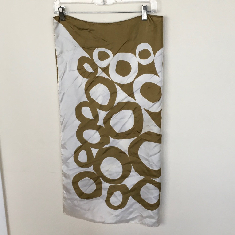 Women’s White and Olive Circle-Print Midi Skirt